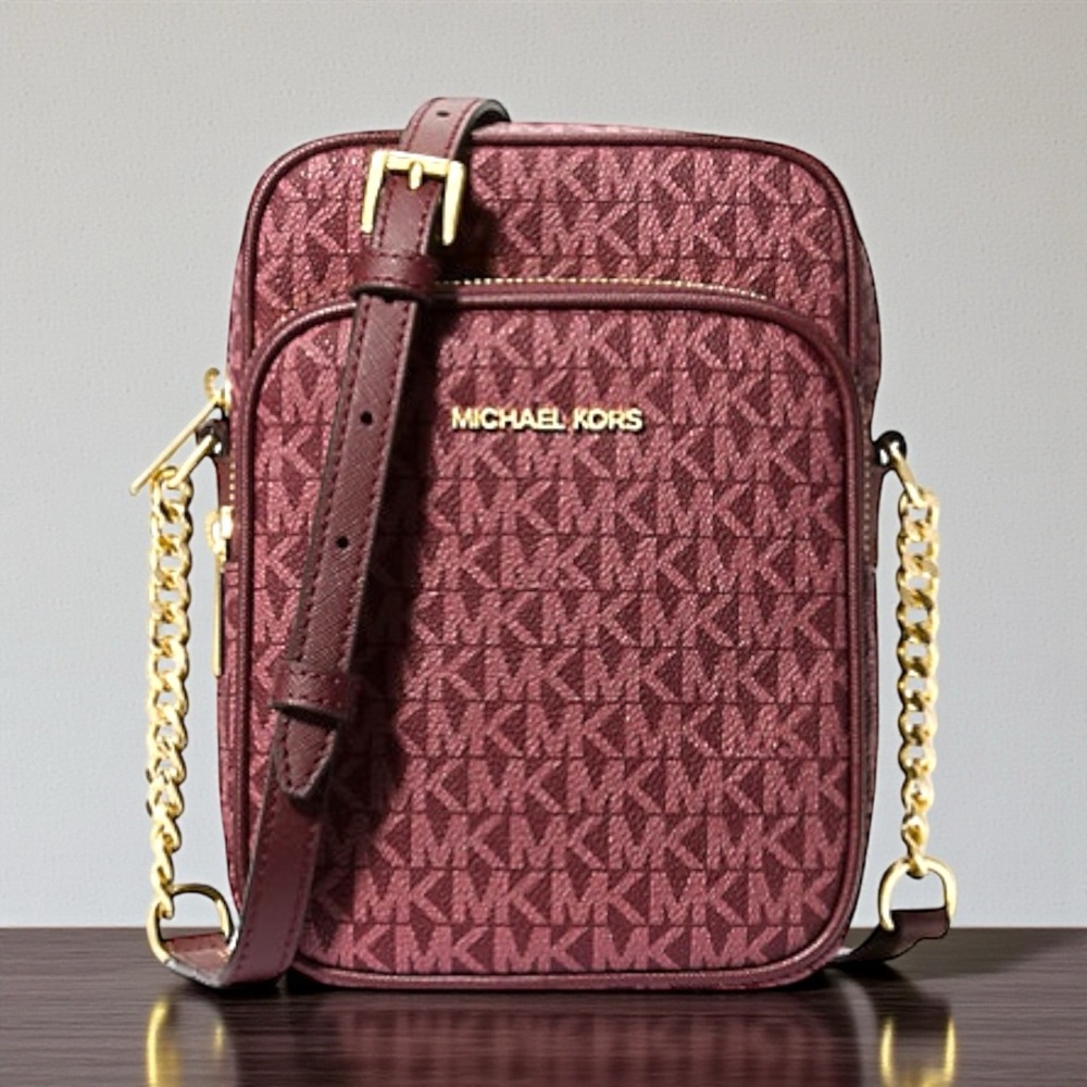 Michael Kors Jet Set Travel Medium Crossbody – Oxblood Rouge Sombre